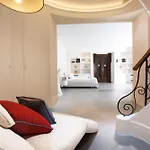 Relais Russo Villa *