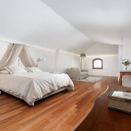 Relais Russo Villa *