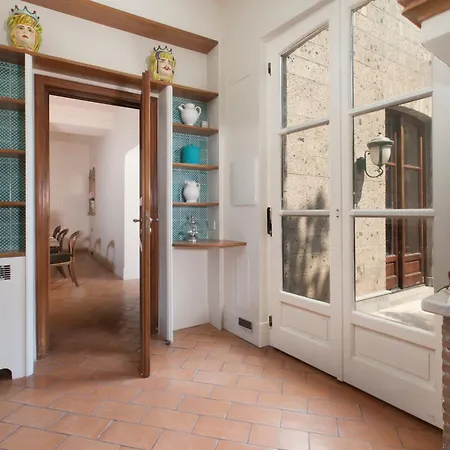 Relais Russo Villa