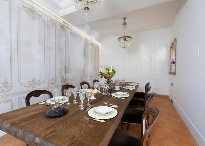 Relais Russo סורנטו